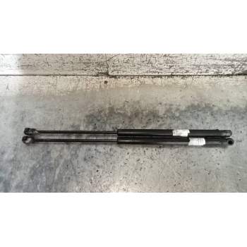 AMORTIGUADORES MALETERO / PORTON 817802F210 817702F210 