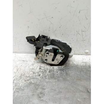 MOTOR CIERRE CENTRALIZADO TRASERO DERECHO A3NS0NN Y2614510 5P M9528
