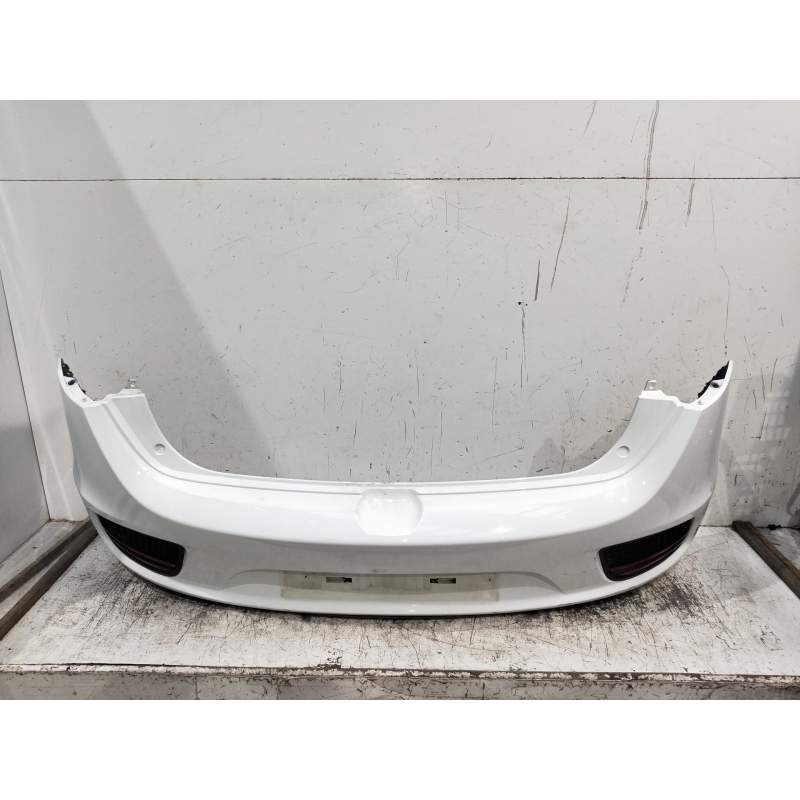 Recambio de paragolpes trasero para kia ceed referencia OEM IAM  5P 2012