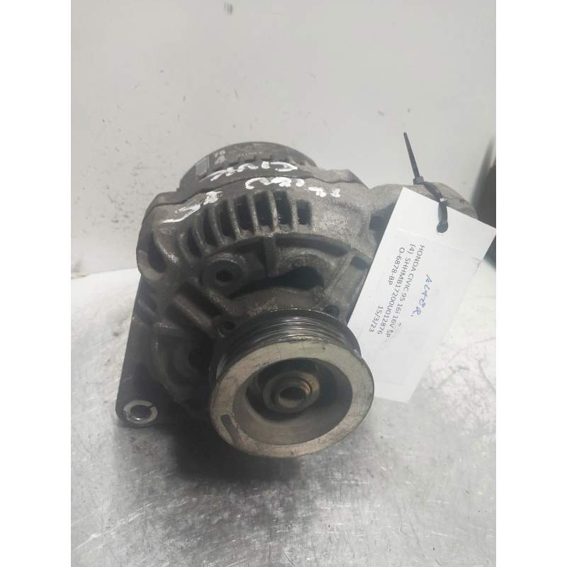 Recambio de alternador para honda civic berlina .5 (ma/mb) 1.6 ls (mb1) referencia OEM IAM 0123315007  