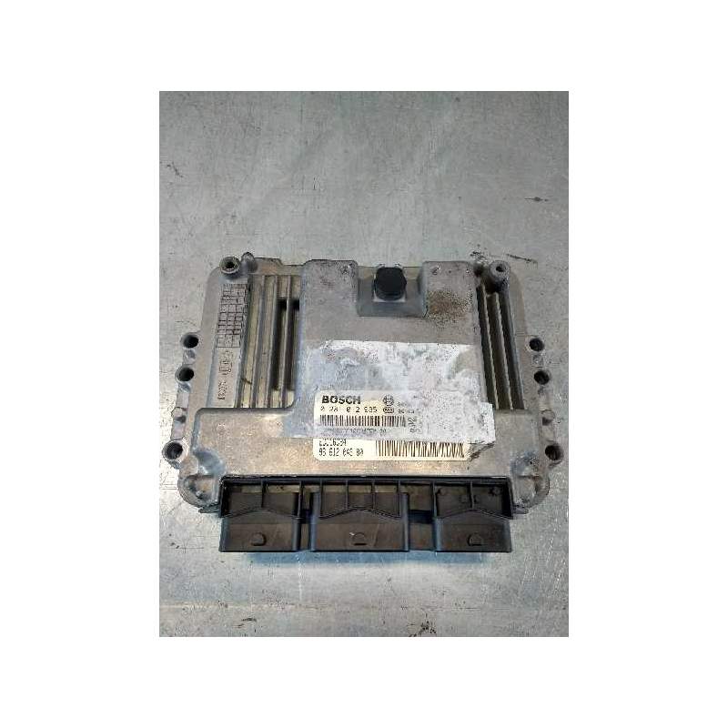 Recambio de centralita motor uce para citroën c4 coupe vts referencia OEM IAM 0281012985 9661204380 EDC16C34