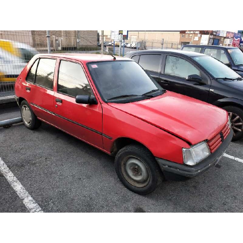 peugeot 205 berlina del año 1991