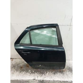 PUERTA TRASERA DERECHA 5P 2002