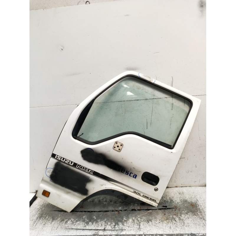 Recambio de puerta delantera izquierda para isuzu nkr77 nkr 85e2 referencia OEM IAM VER FOTOS 2P 2007