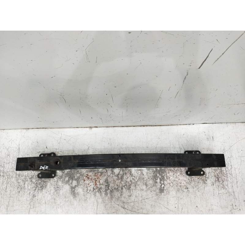 Recambio de refuerzo paragolpes delantero para nissan qashqai (j10) acenta referencia OEM IAM   J10/2007
