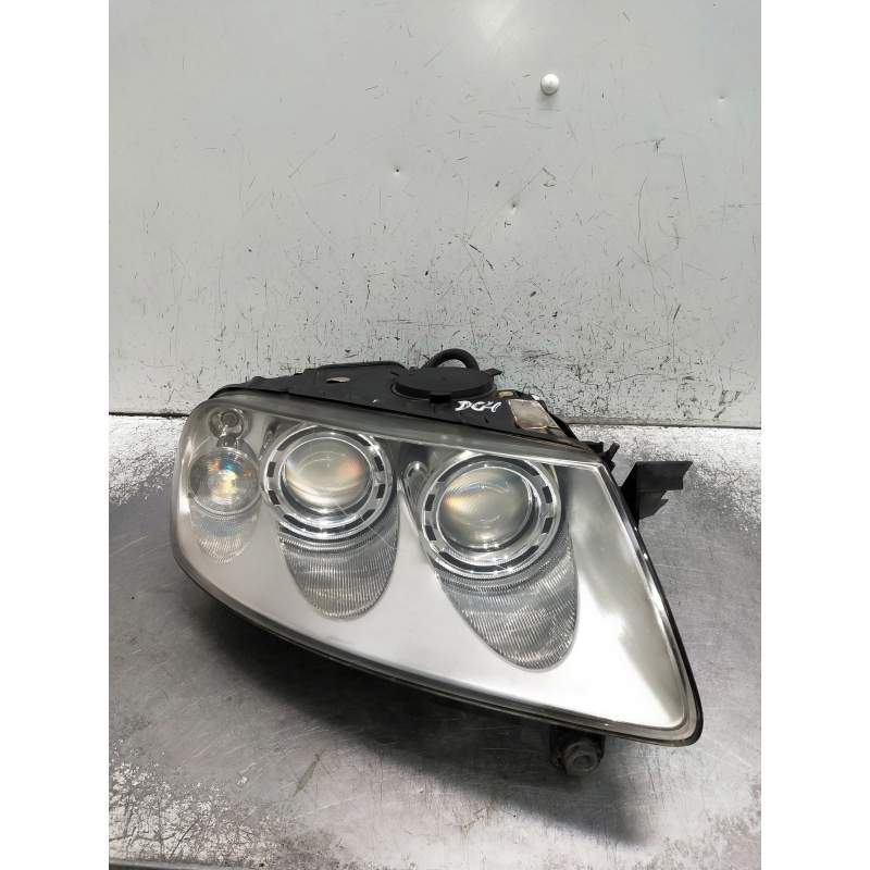Recambio de faro derecho para volkswagen touareg (7la) referencia OEM IAM   