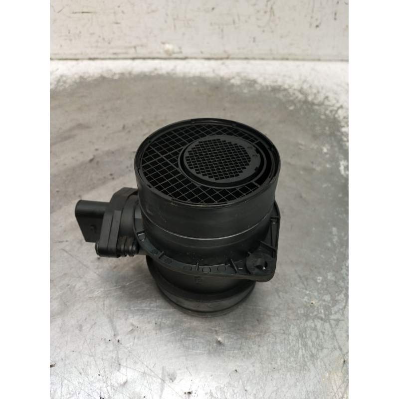 Recambio de caudalimetro para audi a3 sportback (8pa) 2.0 tdi referencia OEM IAM 0281002461 074906461B 2007