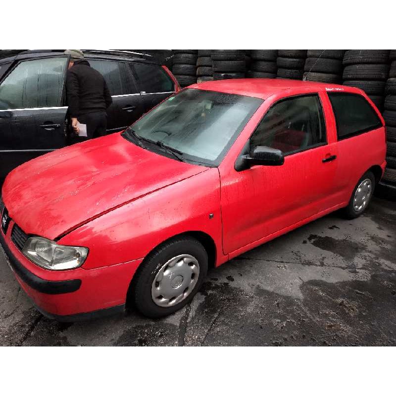 seat ibiza (6k1) del año 2001