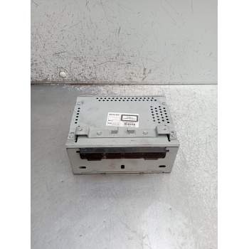 SISTEMA AUDIO / RADIO CD AM5T18C815GL 2010