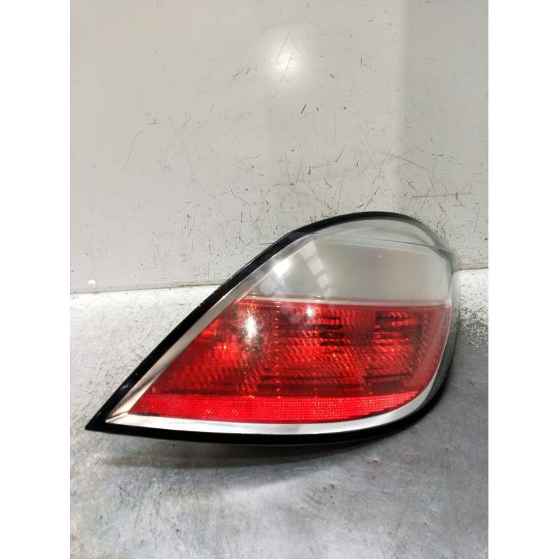 Recambio de piloto trasero derecho para opel astra h (a04) 1.4 (l48) referencia OEM IAM  5P 2004