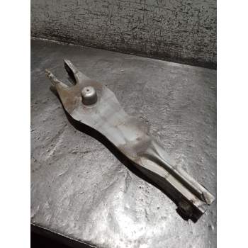 BRAZO SUSPENSION INFERIOR TRASERO DERECHO POSTERIOR 19TID 2005
