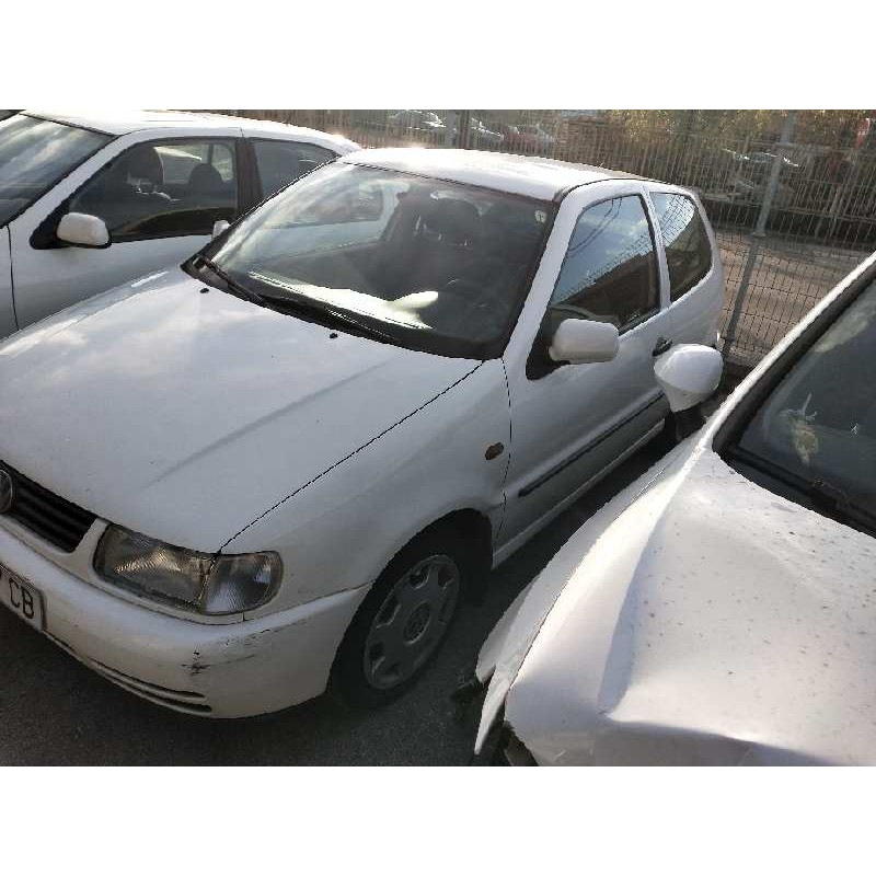 volkswagen polo berlina (6n1) del año 1998