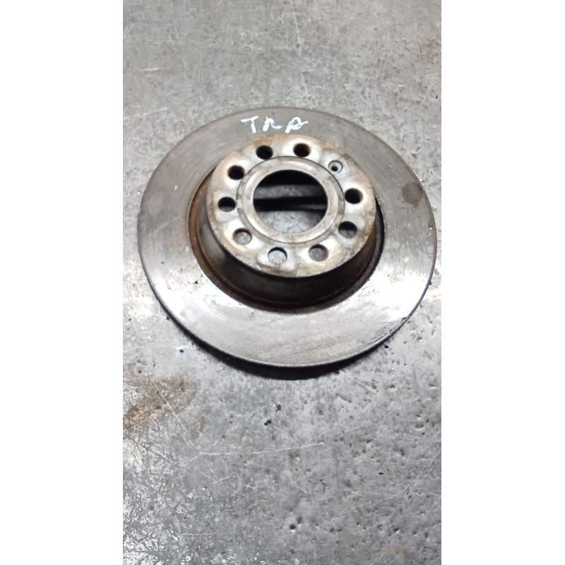 Recambio de disco freno trasero para volkswagen passat cc b6 (357) 2.0 tdi referencia OEM IAM   