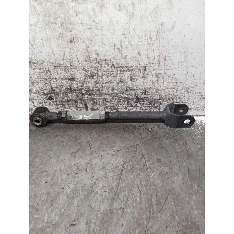 Recambio de brazo suspension inferior trasero derecho para kia sportage ii (je_, km_) 2.0 crdi referencia OEM IAM   