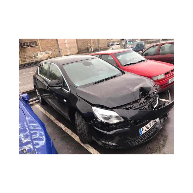 opel astra j lim. del año 2010