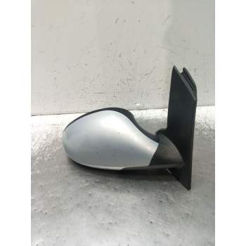 RETROVISOR DERECHO ELÉCTRICO 2004