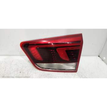 PILOTO TRASERO DERECHO INTERIOR 92404H8 
