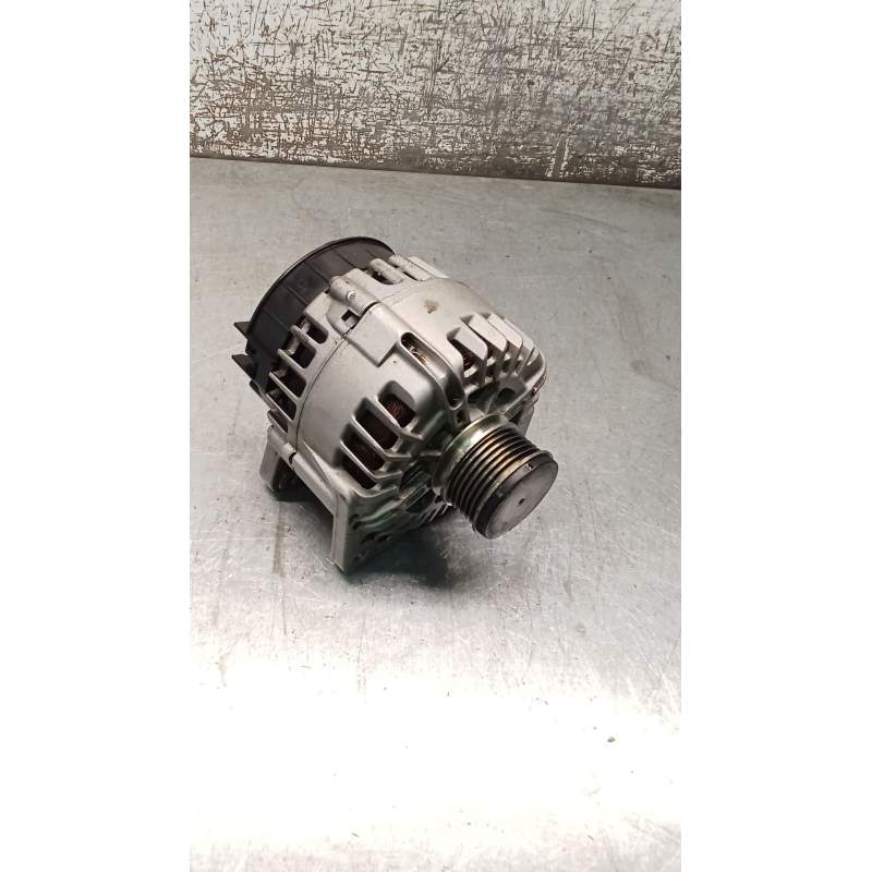 Recambio de alternador para renault scénic iii (jz0/1_) 1.5 dci referencia OEM IAM 231000026R TG15C146 2009
