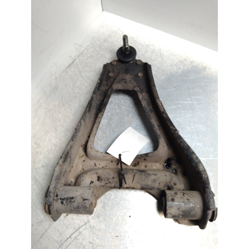 Recambio de brazo suspension inferior delantero derecho para renault 25 (b29) 2.2 referencia OEM IAM   