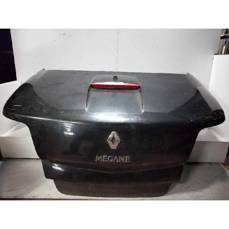 Recambio de tapa maletero para renault megane ii coupe/cabrio referencia OEM IAM  CABRIOT 2003