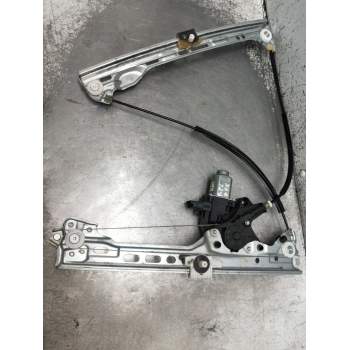 ELEVALUNAS DELANTERO DERECHO 430106F0 1905090954472 5P