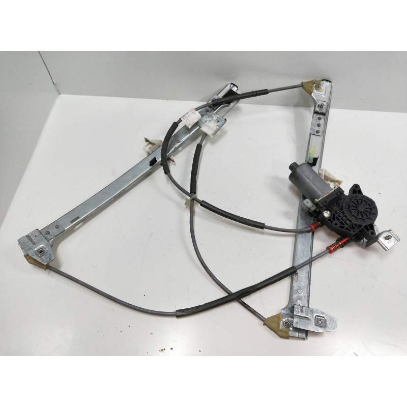 Recambio de elevalunas delantero derecho para citroën xsara coupe 1.6 referencia OEM IAM  97 3P