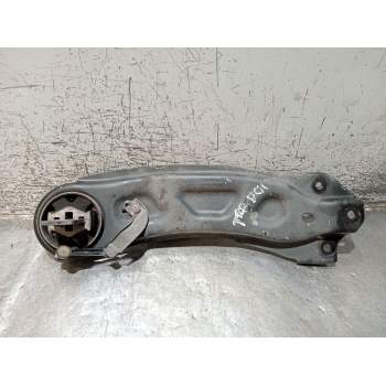 BRAZO SUSPENSION SUPERIOR TRASERO DERECHO A2463500506 