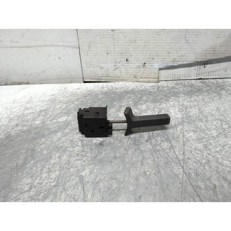Recambio de mando limpia para renault 5 (b/c40) referencia OEM IAM   