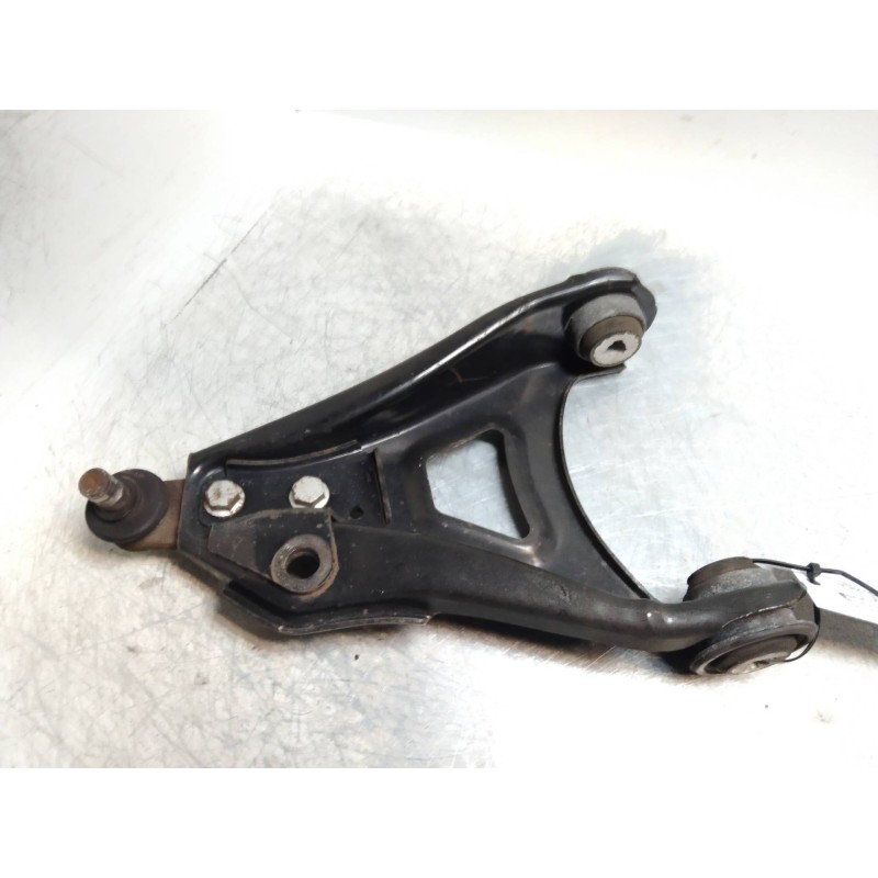 Recambio de brazo suspension inferior delantero izquierdo para renault clio ii fase ii (b/cb0) authentique referencia OEM IAM   