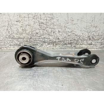 BRAZO SUSPENSION SUPERIOR TRASERO DERECHO A2463500053 