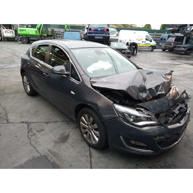 opel astra j lim. del año 2014