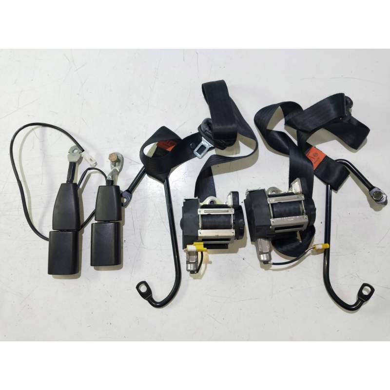 Recambio de juego cinturones delantero para alfa romeo 147 (190) 1.6 16v cat referencia OEM IAM   3P