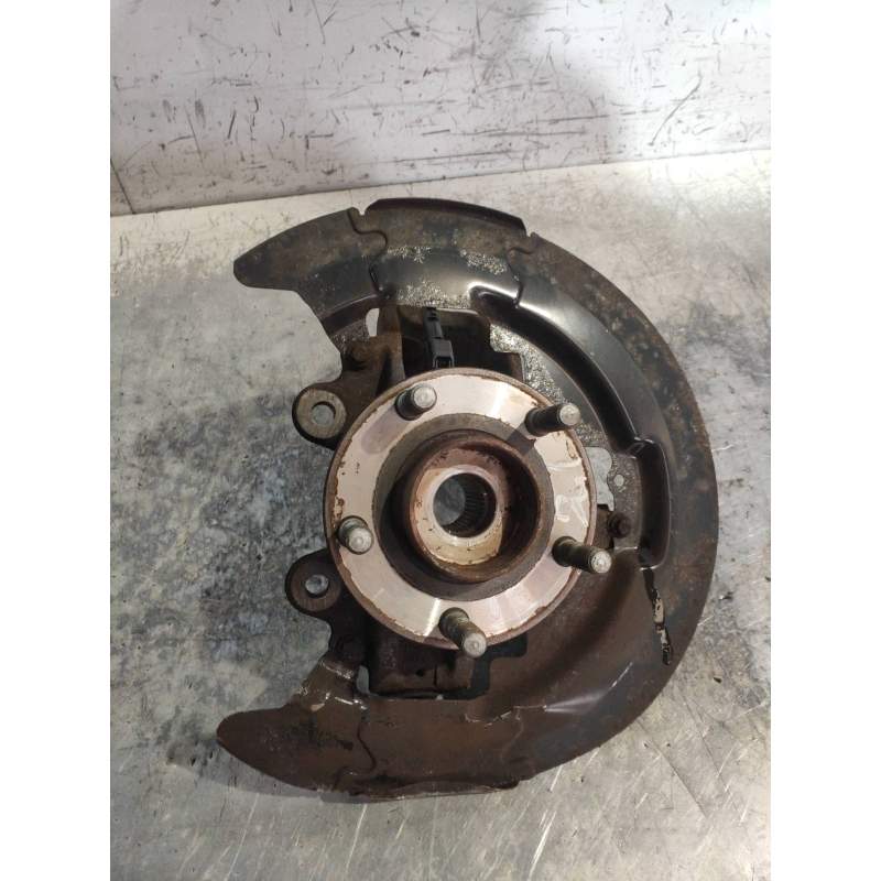 Recambio de mangueta delantera izquierda para volvo v50 familiar 1.6 d kinetic referencia OEM IAM  16HDI 2004