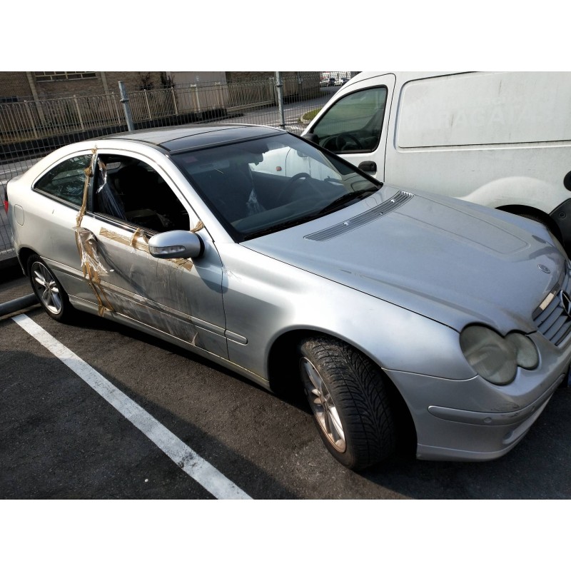 mercedes clase c (w203) sportcoupe del año 2005