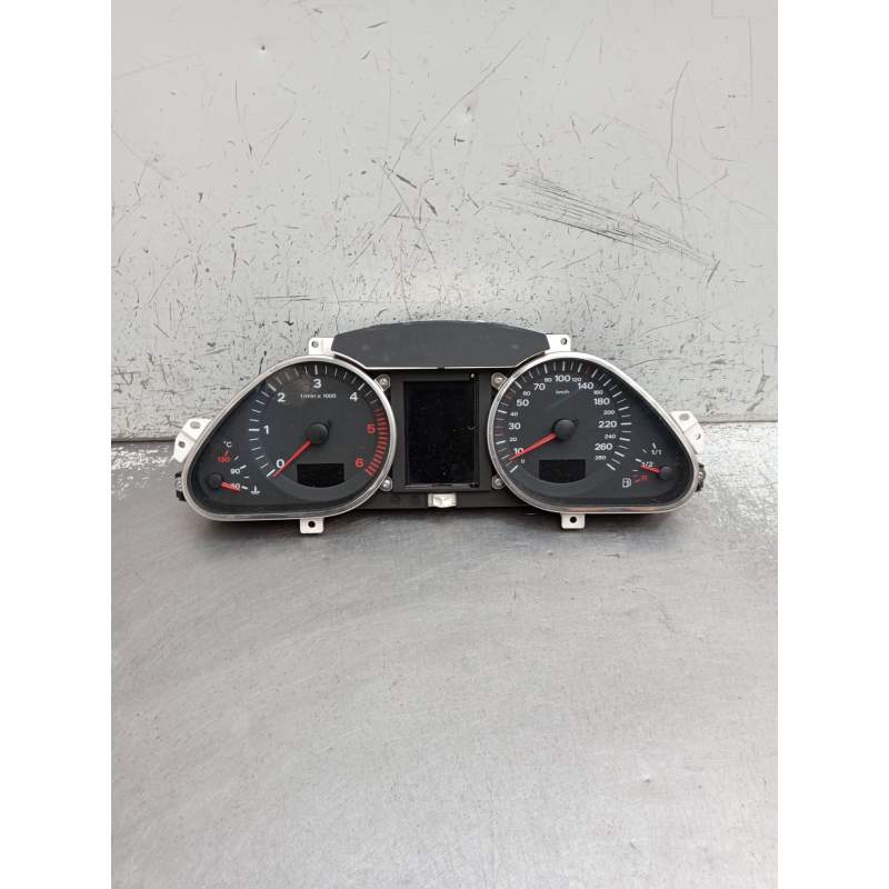 Recambio de cuadro instrumentos para audi a6 c6 (4f2) 3.0 tdi quattro referencia OEM IAM 4F0920901C 4F0910900C 2004