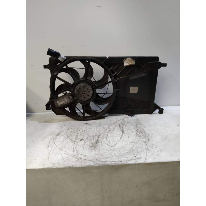 Recambio de electroventilador para ford focus lim. (cb4) trend referencia OEM IAM 0130307142 3M5H8C607RJ 2008