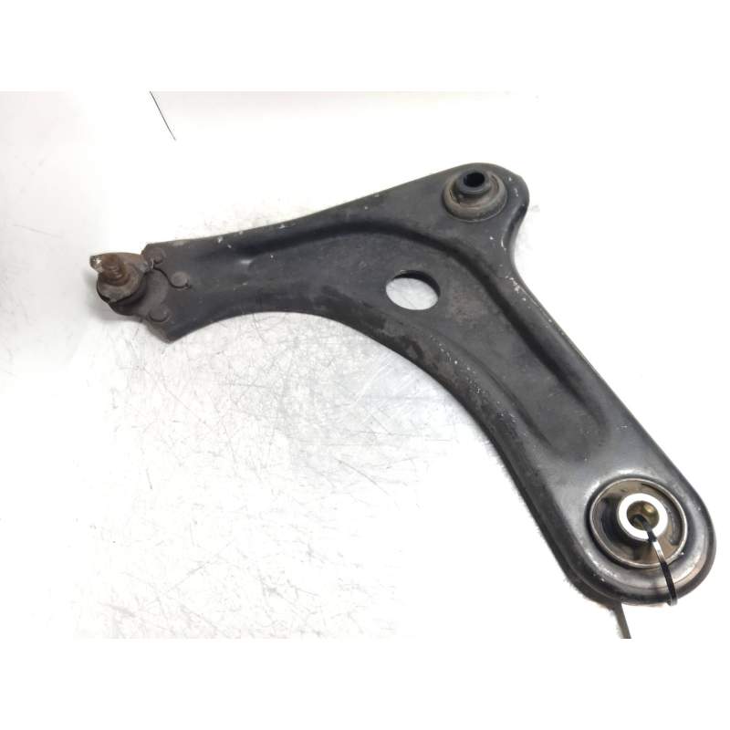 Recambio de brazo suspension inferior delantero izquierdo para peugeot 208 like referencia OEM IAM  14HDI 2012