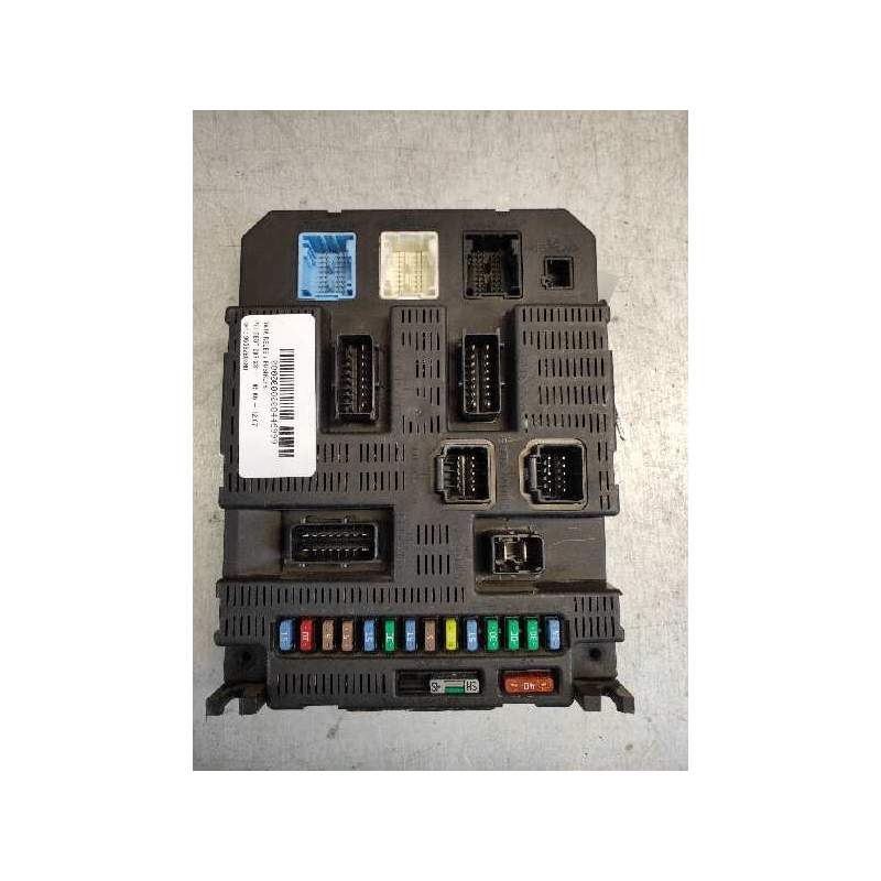 Recambio de caja reles / fusibles para peugeot 207 xs referencia OEM IAM 9659285380 16HDI 2006