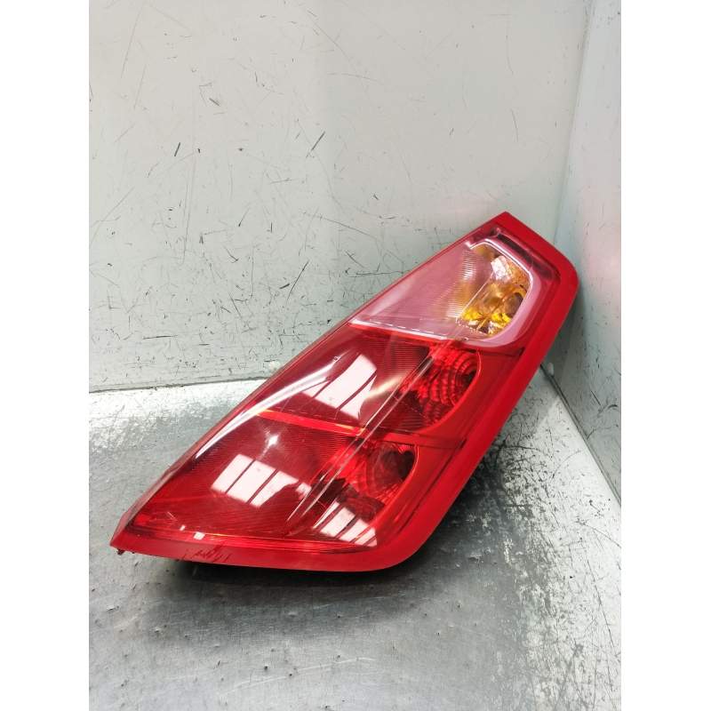 Recambio de piloto trasero derecho para fiat grande punto (199_) 1.2 referencia OEM IAM   2005