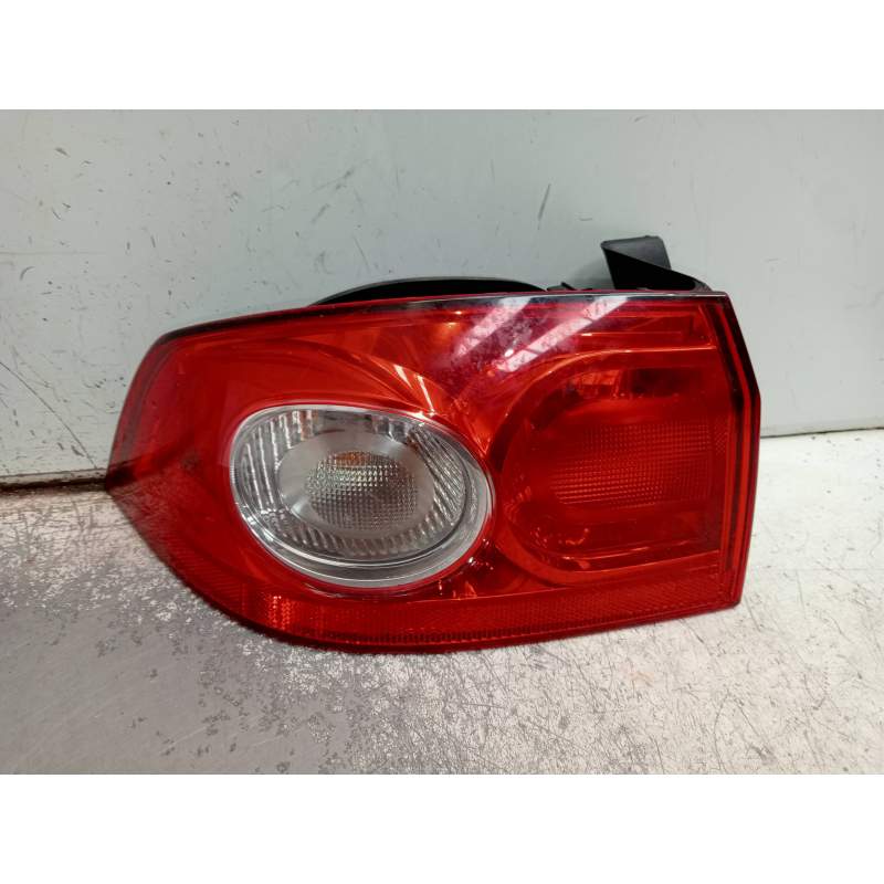 Recambio de piloto trasero izquierdo para renault laguna ii (bg0) confort dynamique referencia OEM IAM   2005