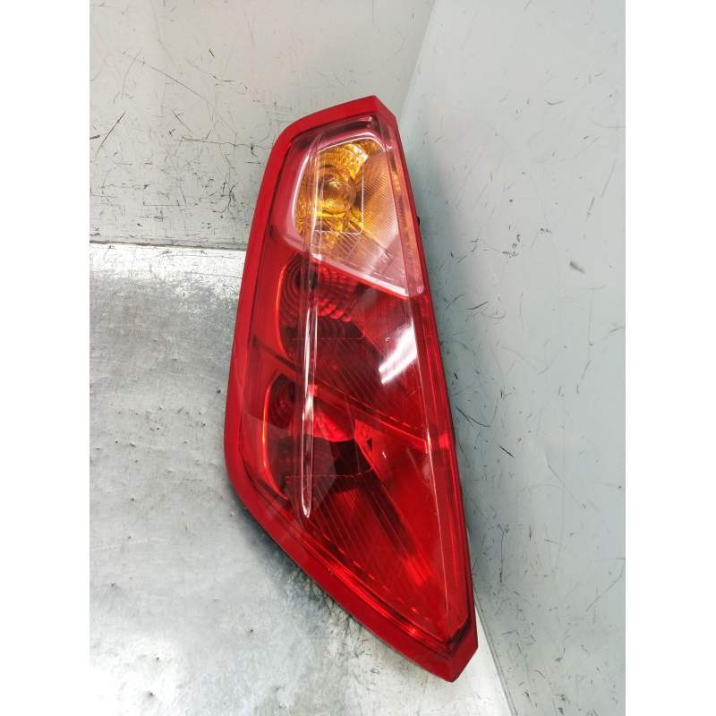 Recambio de piloto trasero izquierdo para fiat grande punto (199_) 1.2 referencia OEM IAM   2005