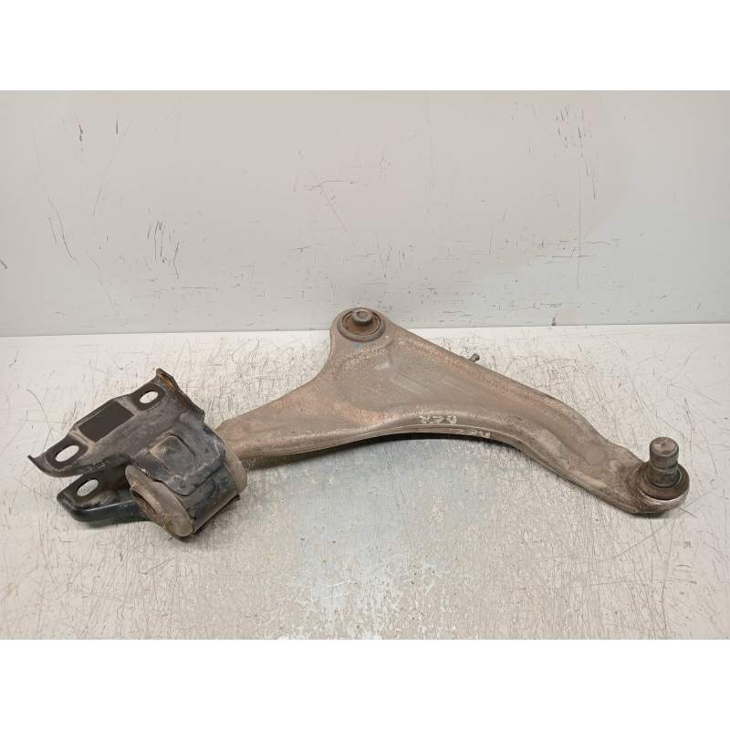 Recambio de brazo suspension inferior delantero derecho para land rover evoque dynamic referencia OEM IAM BJ323A052  