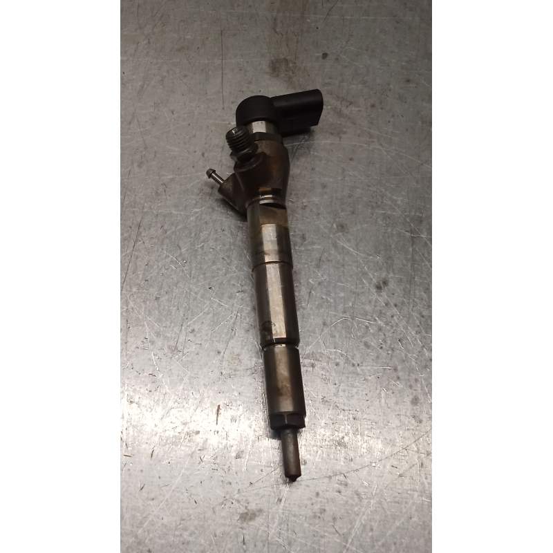 Recambio de inyector para renault scénic iii (jz0/1_) 1.5 dci referencia OEM IAM 8200903034 H3200704191 CONTINENTAL