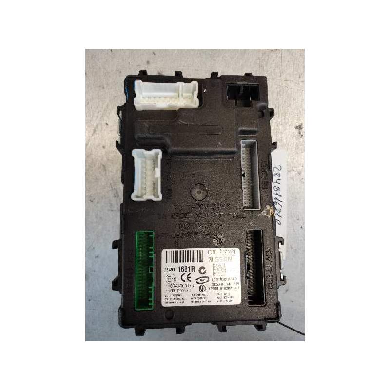 Recambio de caja reles / fusibles para renault koleos 2.0 dci diesel fap referencia OEM IAM S122736038B1 284B11681R 