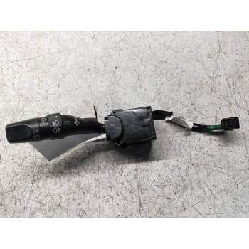 MANDO LUCES M226581 2004