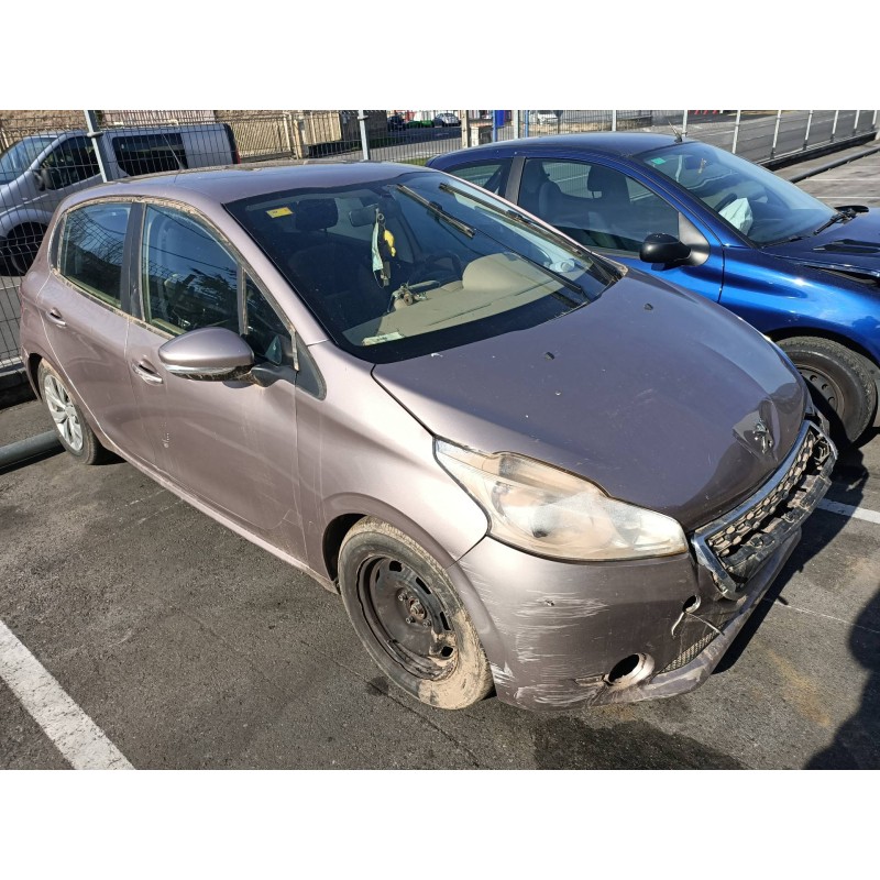 peugeot 208 del año 2013