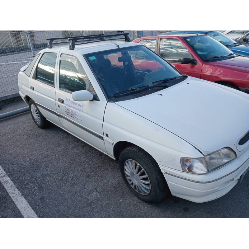 ford escort berlina/turnier del año 1994