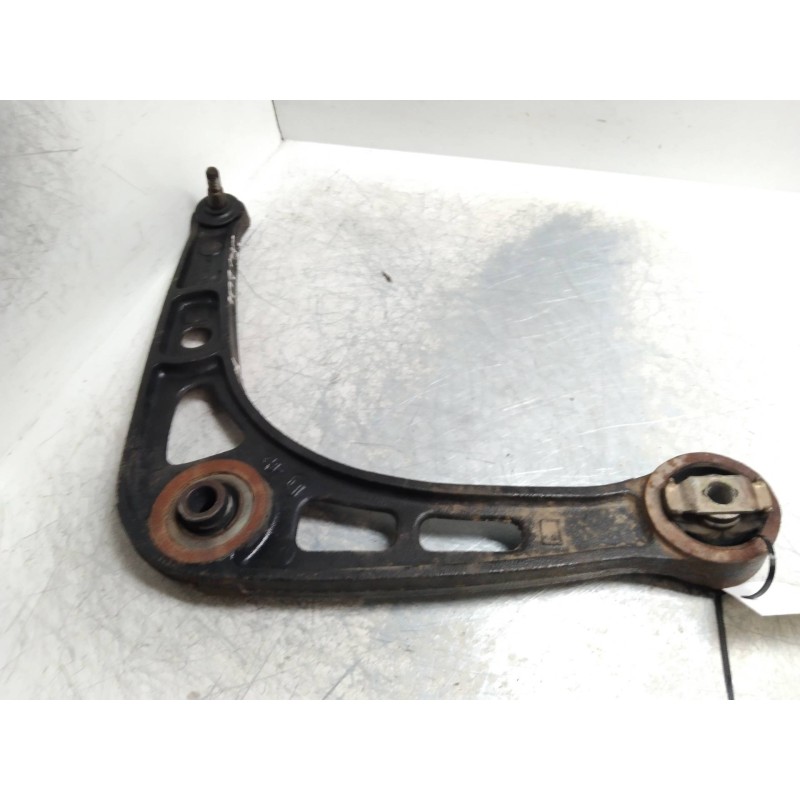 Recambio de brazo suspension inferior delantero derecho para renault laguna (b56) 2.2 diesel referencia OEM IAM   