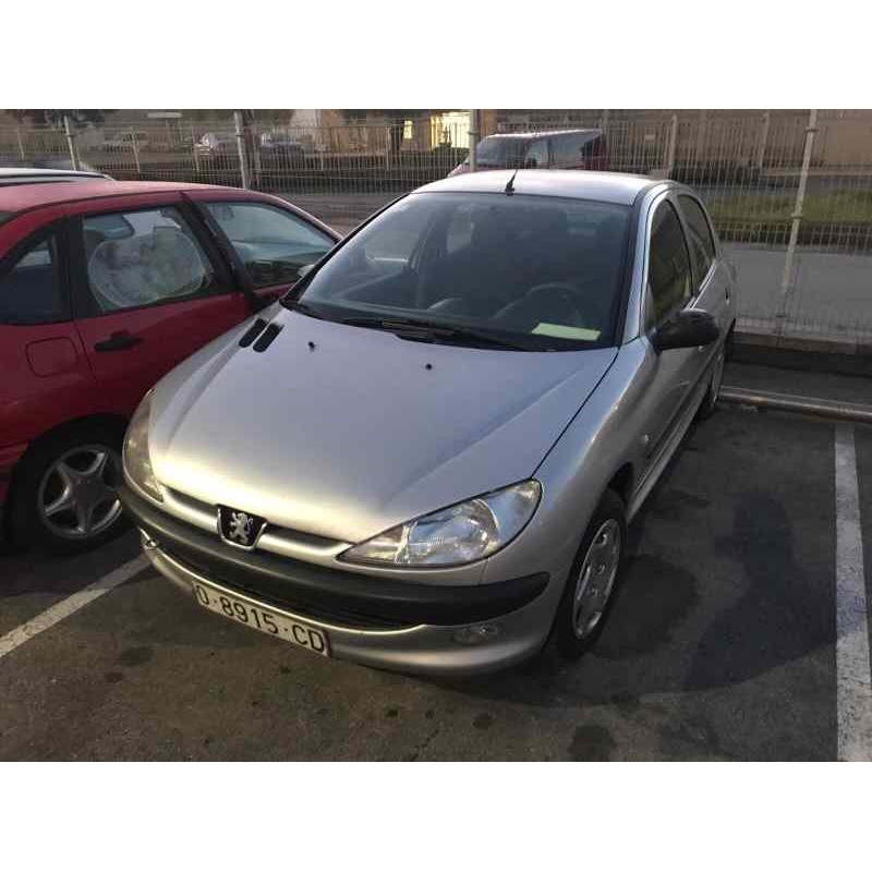 peugeot 206 berlina del año 1999