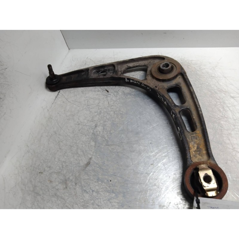 Recambio de brazo suspension inferior delantero izquierdo para renault laguna (b56) 2.0 d rn (b56f/g) referencia OEM IAM   